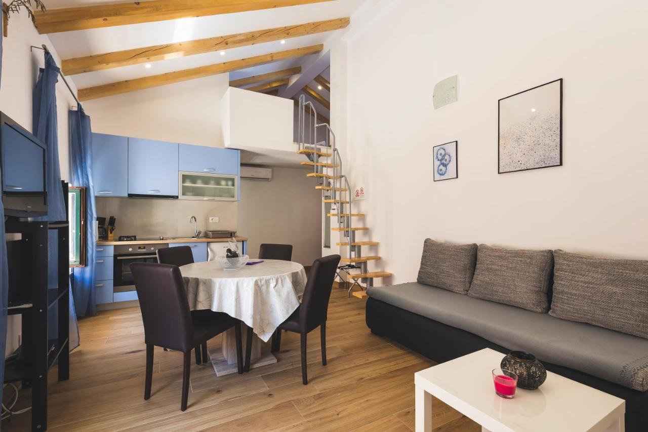 Vinea Apartmani Umag, Ulica G Garibaldia 2 Eksteriør bilde
