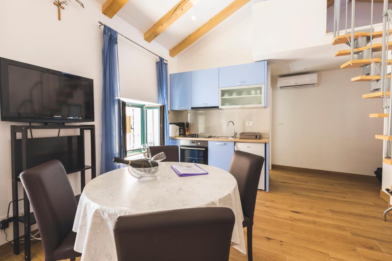 Vinea Apartmani Umag, Ulica G Garibaldia 2 Eksteriør bilde